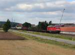 Die 232 654 mit einem Gterzug am 11.08.2012 unterwegs bei Rothenstadt.