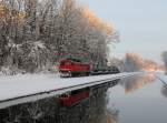 Die 232 280 mit einem Güterzug am 01.01.2015 unterwegs bei Schalchen.