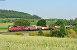 232 571-0 und 155 073-0 mit einem Umleitergüterzug bei Lengenfeld Richtung Hof, 02.07.2015