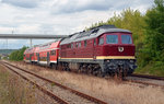 Am 20.08.16 wartet 132 334 in Karsdorf noch auf den Gegenzug nach Donndorf um nach dessen passieren ihre Fahrt nach Naumburg zu beginnen.