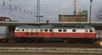 19.2.2012 Cottbus. 232 653-6 von DB Schenker Rail Polska hat sich gerade vor einen Kesselzug gesetzt.