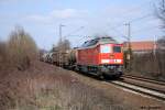 233 636 mit einem gemischten Gterzug am 23.3.10 in Limmer.