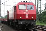 Die MaK 3000 DE13 & BR 240 der HGK berquert soviel ich weiss als letzte ihrer Art gleich die Rheinbrcke, aufgenommen am 07.07.2009 in Kln bei Steil