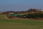 241 697-2 und 241 008-2 der SBW mit DGS 52439 Kayna-Nürnberg zu sehen am 08.04.18 in Ruppertsgrün/Pöhl