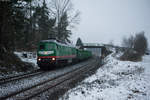 Objekt der Begierde war an diesem Tag der Sandzug aus Kayna nach Kaufering. 241 449-8 fuhr zog den Zug hier bei Martinlamitz Richtung Süden, 04.02.2018