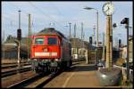 Nachdem 241 697-1 einen Kesselzug von Rhsa nach Coswig (Bz. Dresden) gebracht hat, verlsst sie den Bahnhof wieder gen Dresden. (03.12.2011)