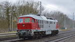 AMEH Trans - ArcelorMittal Eisenhüttenstadt Transport GmbH, Eisenhüttenstadt mit der auch bei grauem Wetter wunderschönen  242 001-6   (NVR: 92 80 1242 001-6 D-EKO) am 03.03.20 Bf. Saarmund.