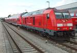 245 010 mit 'BR-Radlzug' am 28.07.18 in Mühldorf.