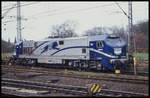 Der Blue Tiger war quasi der erste Tiger auf DB Gleisen. 250001 war am 27.1.2002 noch in Diensten der RAG und trug auch noch deren Signum. Die Lok war aber an die MKB vermietet, was man bei genauerem Hinsehen auch an dem Aufkleber erkennen kann. Am 27.1.2002 war sie im Grenzbahnhof Bad Bentheim für die MKB unterwegs.