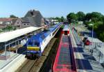 NOB 2700-10 mit NOB 80610 (Niebll–Westerland [Sylt]) am 19.07.2006 in Klanxbll