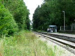 Zwei  Rumnendiesel  der Karsdorfer Eisenbahngesellschaft auf dem Weg in Richtung Eisenach kurz hinter dem Obersuhler Bahnhof.