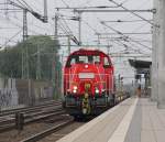 261 070-7 bei Rangier-Arbeiten am Bahnsteig in Hannover Linden-Fischerhof. Aufgenommen am 08.09.2012.