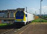 Nach einem schnen Tag im DB Museum Koblenz-Ltzel kam beim warten auf den Regionalzug zurck nach Koblenz Hauptbahnhof noch eine Maxima 30CC mit Bauzug in Richtung Westen durch die Station