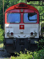 Eine Ende März 2018 in Hatttingen abgestellte Diesellokomotive Class 66  PB 03  von Crossrail.