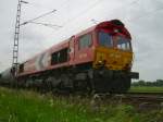 DE 669 der HGK am 4.6.2007 kurz vor Nienburg/Weser mit einem Silo und Kesselwagenzug, an diesem Tag war ich mit Sven Bauer unterwegs, an dieser Stelle gru an ihn!!!!!