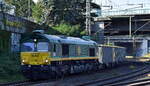 Freightliner DE GmbH mit der BRLL Claas 66 Lok   RL002  (NVR:  92 80 1266 032-2 D-BRLL ) und einem Ganzzug firmeneigener Hochbordwagen am 11.09.23 Höhe Bahnhof Hamburg-Harburg.