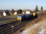 ERS Railway Class 66 zieht einen Containerzug in Richtung Sden kurz nachdem sie in Leutersberg von der Gterumgehungsbahn wieder auf die Rheintalbahn gewechselt hatte. 18.02.09