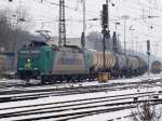 185 543-6 von Rail4Chem mit  Transpetrol  Werbung und einem Kesselzug am Haken am 12.02.2010 bei der Ausfahrt in Aachen West Richtung Kln.