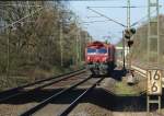 Wie angekndigt, der Nachschuss auf den kleinen HGK Lokzug: Class 66 (DE 61) gezogen von 185 632-7 in Fahrtrichtung Wunstorf.