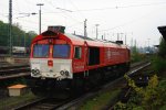 Die Class 66 DE6311  Hanna  von Crossrail steht abgestellt an der Laderampe in Aachen-West bei Regenstimmung am Abend des 7.5.2013.