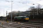 Die Class 66 PB15 von Railtraxx BVBA kommt von einer Schubhilfe aus Richtung Gemmenicher Tunnel zurück nach Aachen-West am Nachmittag vom 4.1.2014.