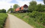 Die Class 66 DE6312  Alix  von Crossrail kommt die Gemmenicher-Rampe herunter nach Aachen-West mit einem langen Containerzug aus Zeebrugge-Ramskapelle(B) nach Milano(I).