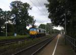 Die Class 66 PB17 von der Rurtalbahn kommt aus Richtung Aachen-West,Laurensberg,Richterich und fährt durch Kohlscheid und fährt als Lokzug aus Aachen-West nach Sittard(NL) und fährt in