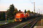 Chemion MAK 1206 1275 002-4 rangiert mit Kesselwagen in  Krefeld-Uerdingen ins Chemiewerk nach Krefeld-Hohenbudberg-Chempark.
Aufgenommen vom Bahnsteig 2 in Krefeld-Uerdingen. 
Am Abend vom 20.9.2017.