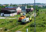 Captrain 275 820-9, MAK G 1206, 1120 abgestellt in Gera am 8.6.2021. Dahinter die V60 der EGB 345 413-9.