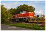 Die WLE 53  Kreis Soest  (275 505-6) der Westflische Landes-Eisenbahn GmbH in Lippstadt steht am 21.10.2013 am Werksanschluss der Salzgitter Mannesmann Precision GmbH in Burbach-Holzhausen.