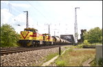 MEG 218 / 275 218-6 und MEG 212 mit Silowagen am 21.05.2016 durch Magdeburg Ost (NVR-Nummer 92 80 1275 218-6 D-MEG)