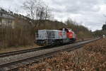 1277 030-3 von Schweerbau kommt hier aus Richtung Binauer Tunnel in Neckargerach gen Zwingenberg/Neckar durchgefahren am Freitag den 21.2.2020