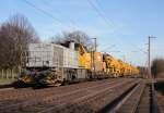 277 031-1 der Schweerbau mit Bauzug bei Brhl am 14.04.2013