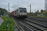 DE 802 mit einem Containerzug durch Lintorf am Sonntag den 22.10.2017