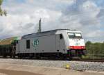 Die ITL ist an drei Tagen mit drei verschiedenen Lokomotiven mit der Beschotterung auf der Baustelle Nassenheide-Lwenberg KBS 205 beschftigt. Am 14.08.2013 die 285 109-5 in Nassenheide.