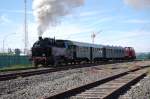 131.060 und V 65 02 fuhren am 05.05.2010 mit einem Sonderzug, Cuxhaven Hafen - Cuxhaven Rbf aus dem Bahnhof Cuxhaven Hafen aus. Diese Pendelfahrten wurden beim 33. Seeschifffahrtstag 2010 angeboten.