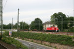 290 567 V kommt mit leeren Wagen aus Bergisch Gladbach zurück und erreicht den Güterbahnhof Köln-Kalk Nord.
Leider ist dieses am 17. Juni 2009 geschossene Foto nicht mehr wiederholbar, da Bergisch Gladbach nicht mehr von DB Cargo angefahren wird :-( .