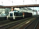 291 096-6 mit einem Gterzug auf Osnabrck Hauptbahnhof am 14-4-1993.