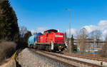 294 628-3 mit dem GAGC 60242 (Karlsruhe Raffinerie - Rammelswiesen) an der Awanst Rammelswiesen 28.3.23. 
