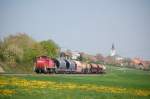 294 624 am 24.04.2009 mit Gterzug unterhalb von Gebenbach (Strecke Amberg-Schnaittenbach)