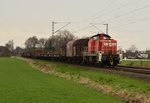 Mit einem Mischer ist die 294 801-6 bei Bösinghoven gen Neuss unterwegs.31.3.2016