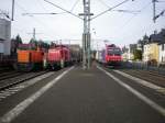 Gleich drei Loks auf einem Fleck:v.l.
-HLB 831
-294 620
-482 004
Aufgenommen am 17.03.2010 in Butzbach