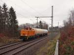 106 756-0 fuhr am 09.12.15 mit zwei Gaskesselwaggon hier bei Frotschau/V.