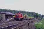 Noch ein Bild vom Einsatz der Museumslok im Bereich des Bw Hof 1987. Hier mit Az im Bf. Kirchenlamitz Ost an der Hauptbahn nach Regensburg. Erlaubnis zur Verwendung bei mir....