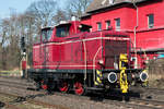 V60 1184 der Vulkan-Eifel-Bahn durchfährt Ratingen Lintorf.