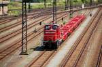 362 550 stellt am 27.07.09 leere Containertragwagen zusammen. Fotogafiert im Rbf Dresden-Friedrichstadt.