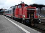 Zu  Schnellzugehren  kam am 09.April 2010 362 853 als Sie den EC 379 Stralsund-Brno in Stralsund am Bahnsteig bereit stellte.