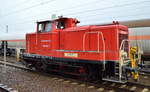Railsystems RP GmbH mit 363 666-9 (9880 3 363 666-9 D-RPRS) am 19.07.18 Durchfahrt Bf.