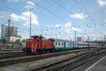 Die Wagen der BB (618121-90 561-9 Bmz), DB (518084-95 077 Bimdz) und Italien (518395-90 135-9 I-FS) hngen am 10.06.08 an der 363 180 im Hbf Mnchen