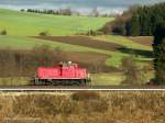 Noch ein Blick auf die unerwartet auf Streckenfahrt erwischte 363651, die hier am 26.11.2009 hinter Fattigau Richtung Martinlamitz rollert.